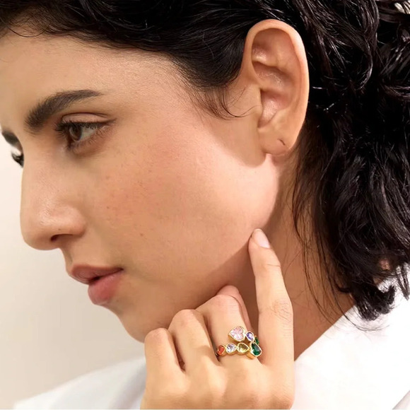 Diva Multicolor Crystal Heart 18K Gold Stainless Steel Waterproof Ring - Picture 11 of 17